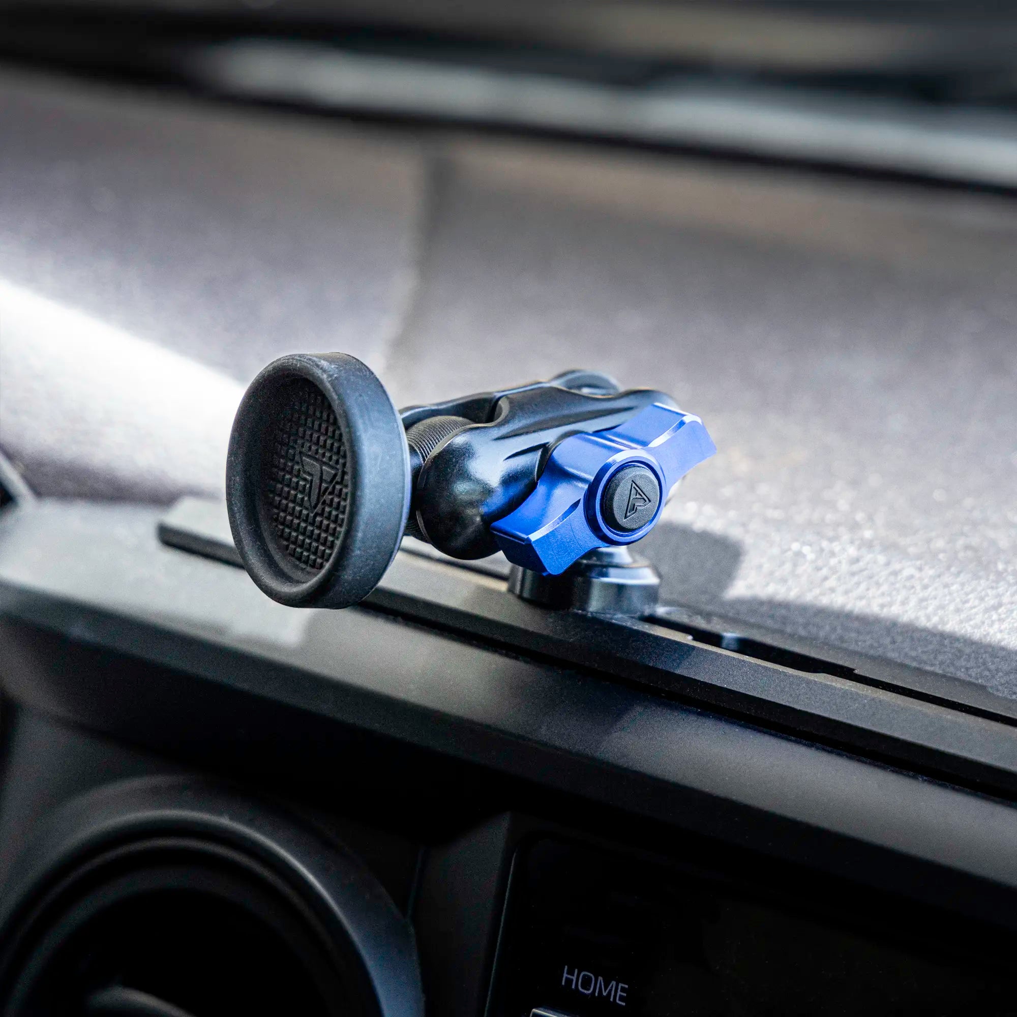 What's the Best Mount for CB or Handeld Microphones?