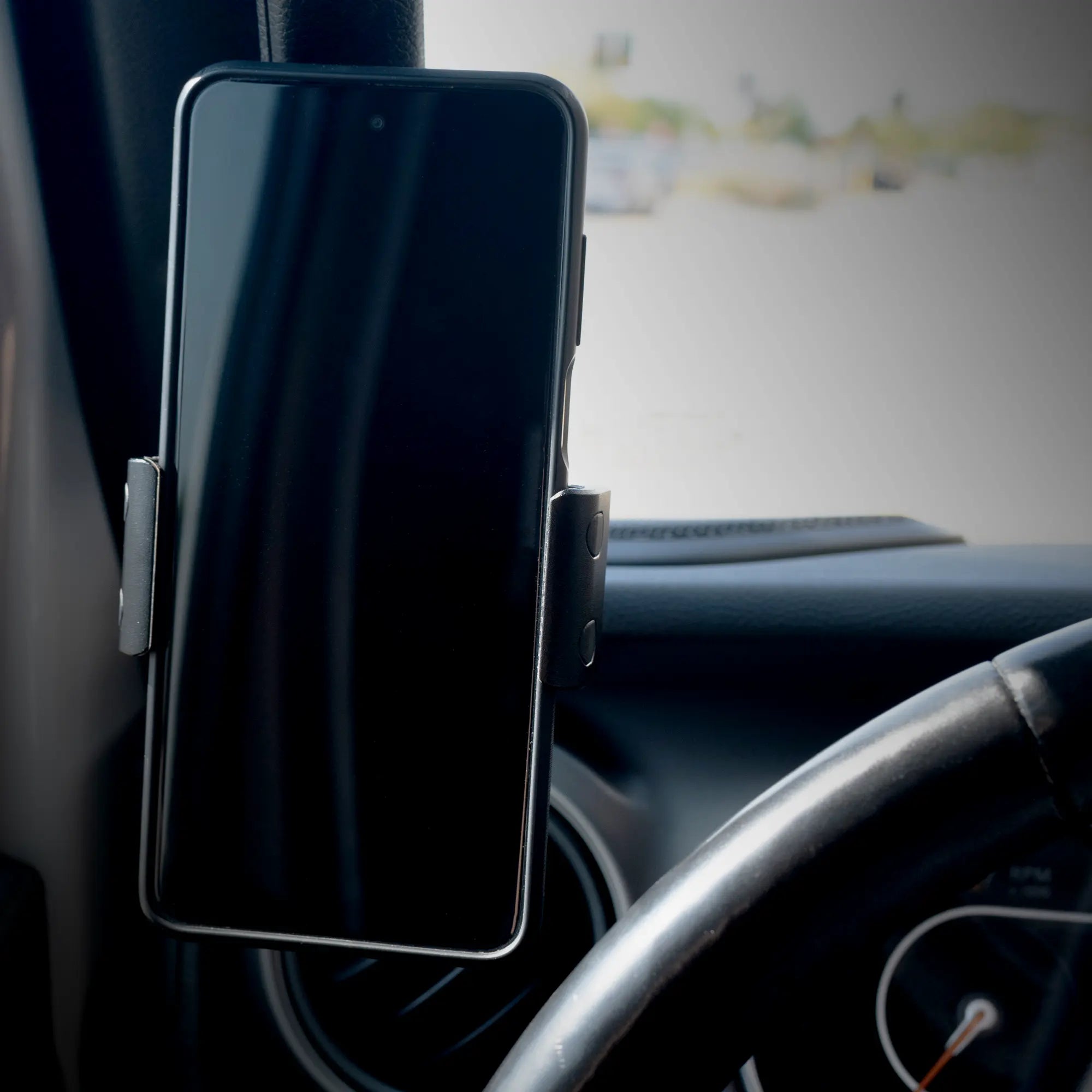 All Metal Jeep Grab Handle Mount With Short Reach Arm and Spring Phone Holder Mount 